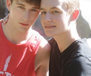 Gay twink cameron parks with the..