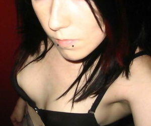 Pics for naked goth chick -..